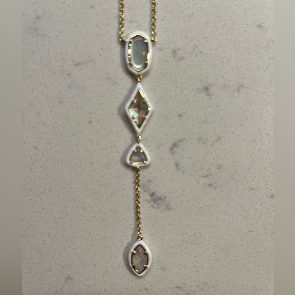 Authentic Kendra Scott Fashion Pendant Necklace